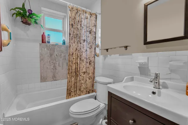 $375,000 | 1217 Union Avenue, Union Beach, NJ 07735