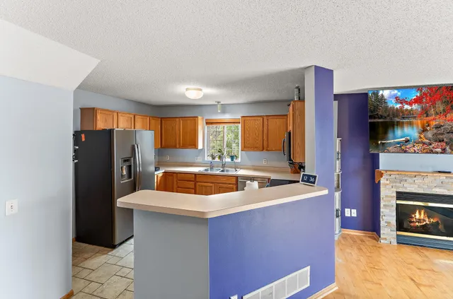 $295,000 | 14549 Lockslie Trail, Savage, MN 55378