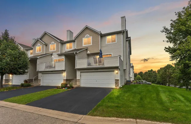 $295,000 | 14549 Lockslie Trail, Savage, MN 55378