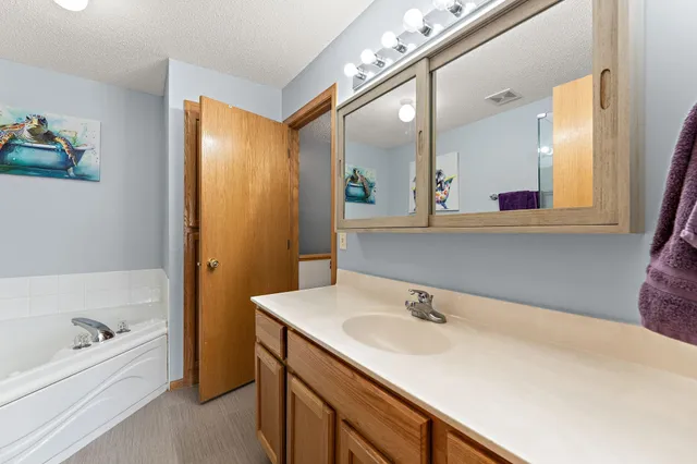 $295,000 | 14549 Lockslie Trail, Savage, MN 55378