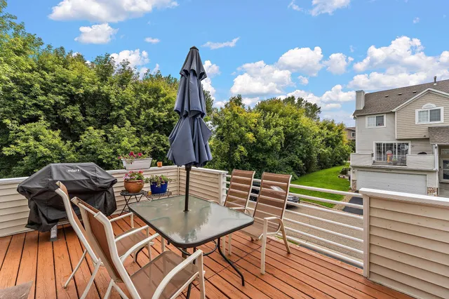 $295,000 | 14549 Lockslie Trail, Savage, MN 55378