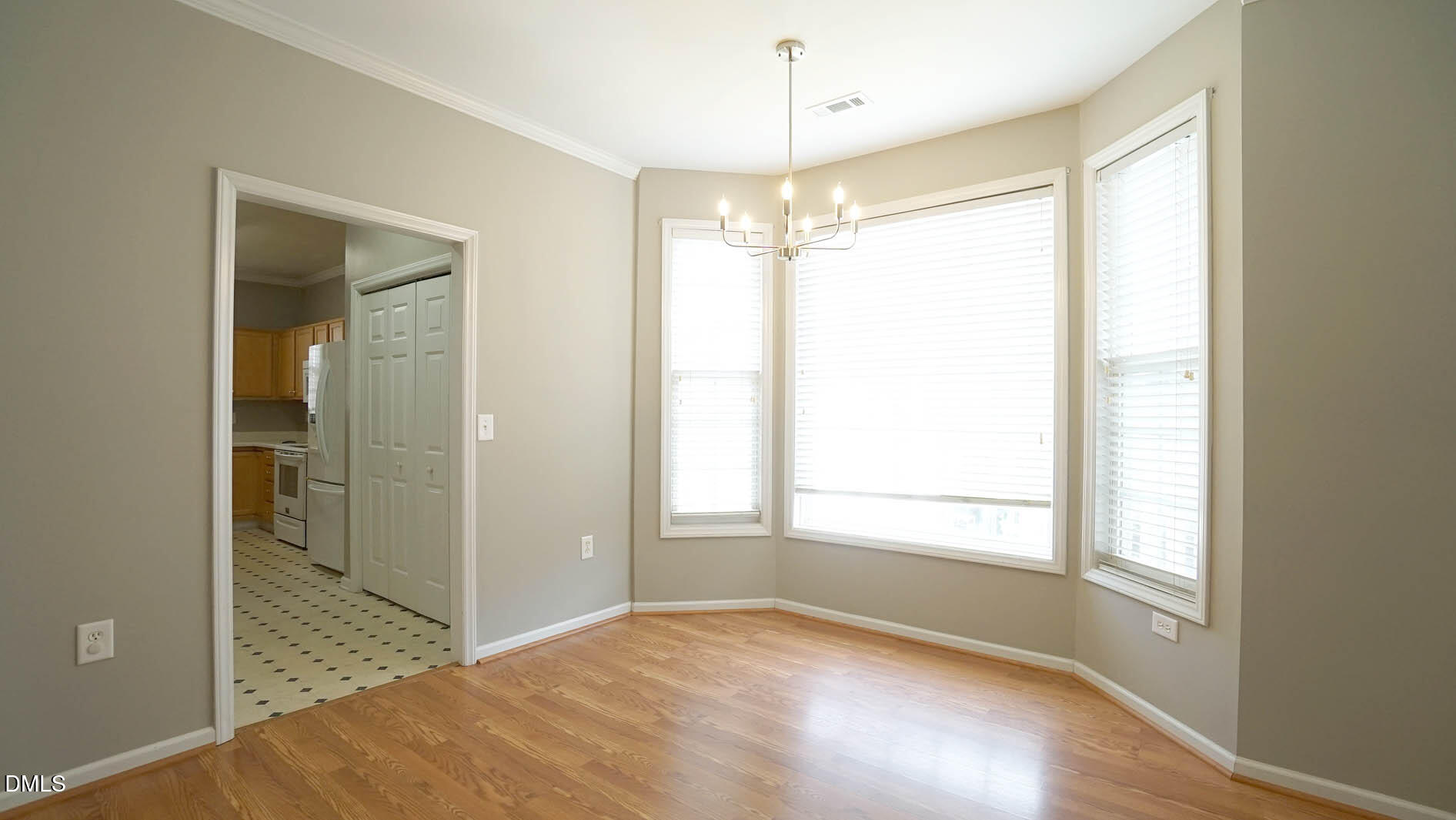 41 Signet Drive Durham, NC 27705 - Photo 12 of 34 a view of an empty room and window