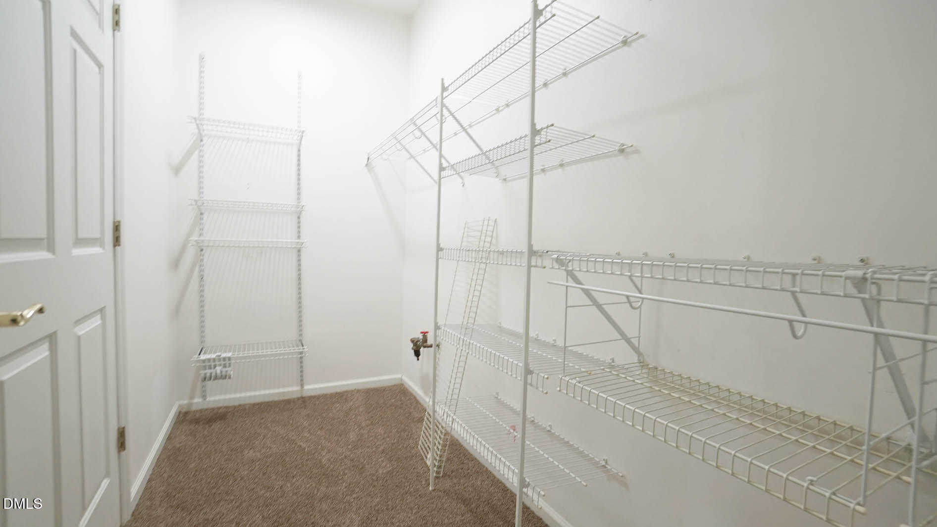 41 Signet Drive Durham, NC 27705 - Photo 22 of 34 a view of small space