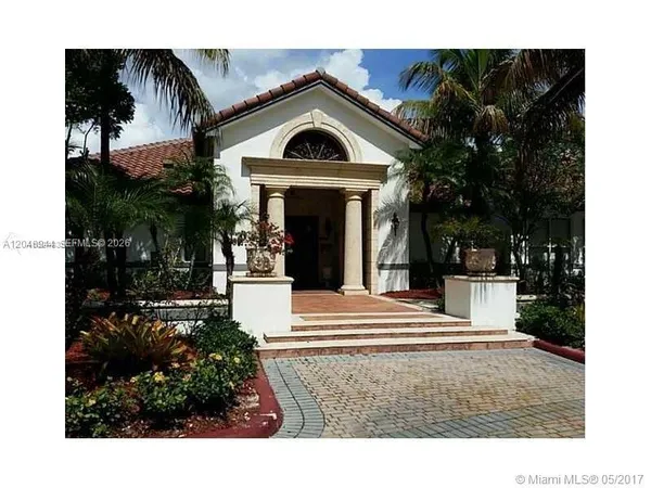 $2,050 | 4420 Northwest 107th Avenue, Unit 207, Doral, FL 33178