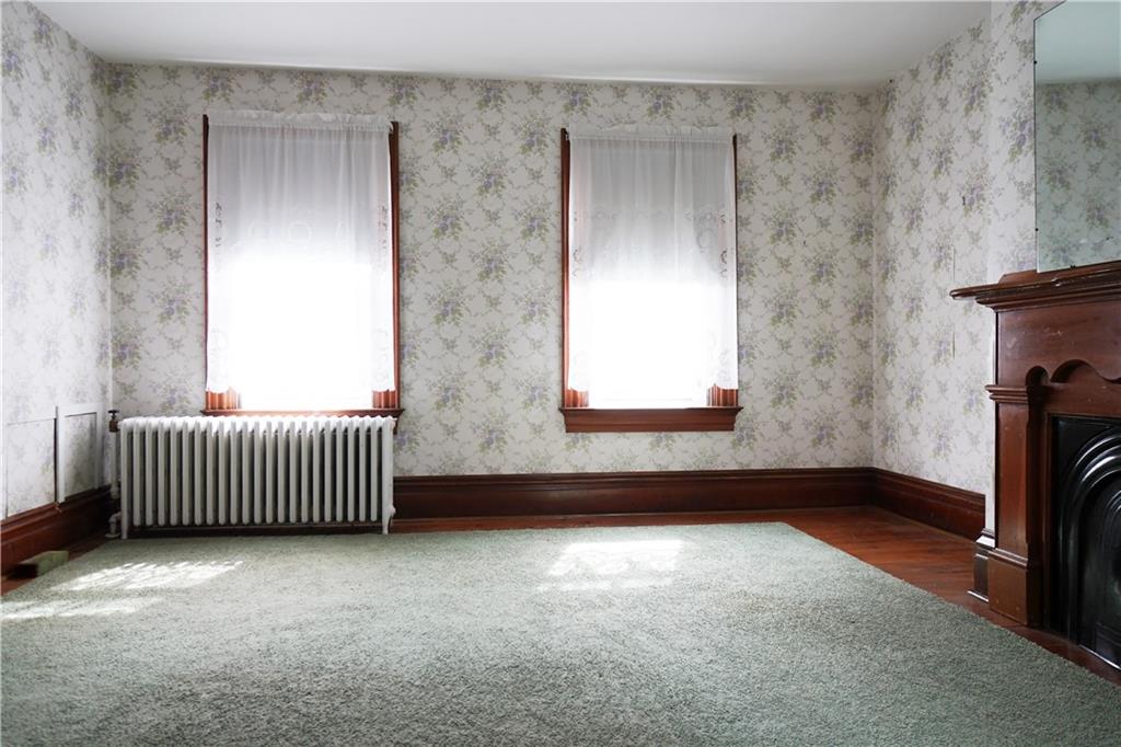 511 Circle Drive Elizabeth, PA 15037 - Photo 17 of 32 3rd bedroom