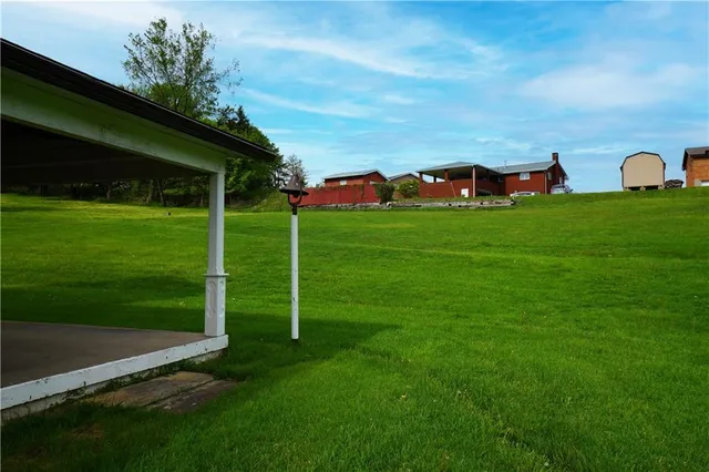 $410,000 | 511 Circle Drive, Elizabeth, PA 15037