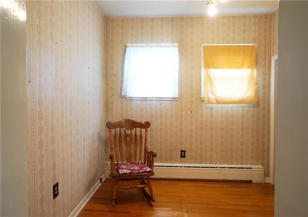 511 Circle Drive Elizabeth, PA 15037 - Photo 7 of 32 multi use room possibilities/ bedroom, media room, nursery, den, craft room etc.