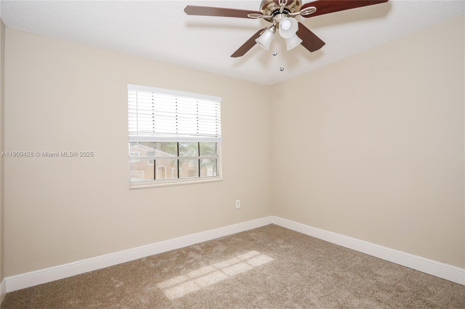 18954 Northwest 63rd Ct Circle Hialeah, FL 33015 - Photo 13 of 17