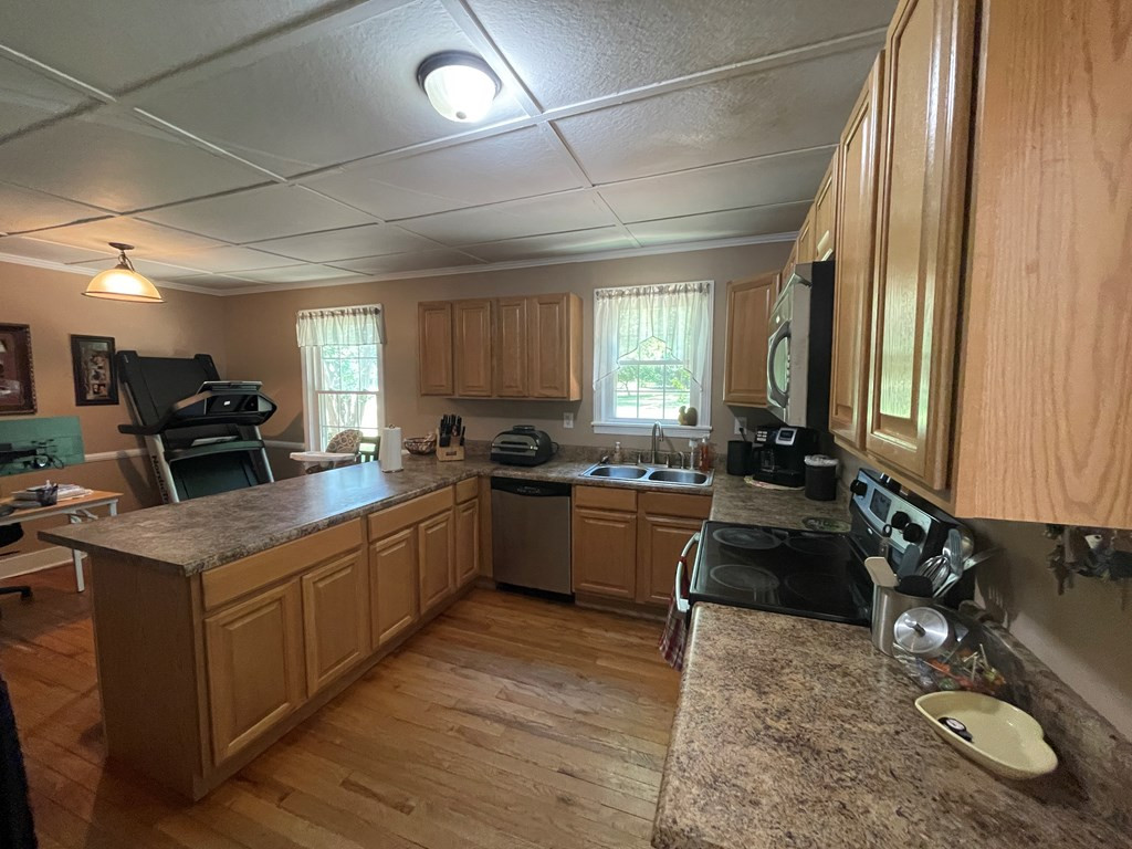 643 Jeter Street Edgefield, SC 29824 - Photo 6 of 23