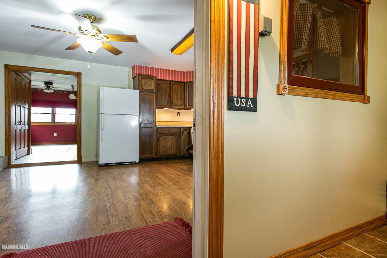 378 North Pilot Knob Road Galena, IL 61036 - Photo 3 of 32 Gallery Image 3