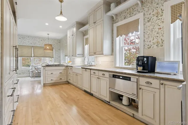 $2,695,000 | 379 North Marion Street, Denver, CO 80218