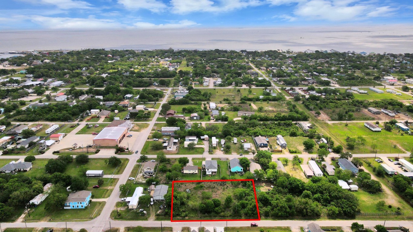 433 13th Street San Leon, TX 77539 - Photo 21 of 22 an aerial view of residential houses with outdoor space