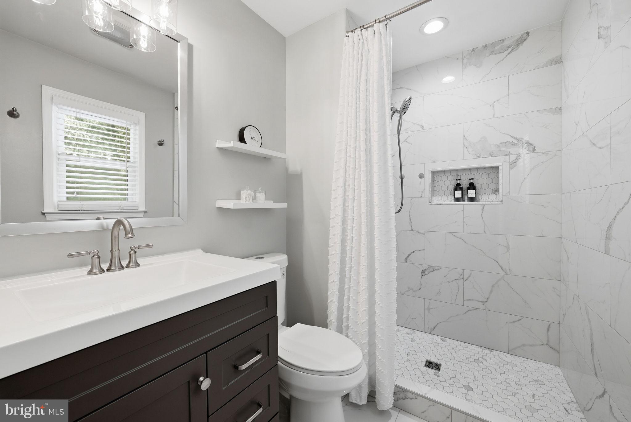 1811 Cranberry Lane Reston, VA 20191 - Photo 19 of 36 Fully Renovated Primary Bathroom