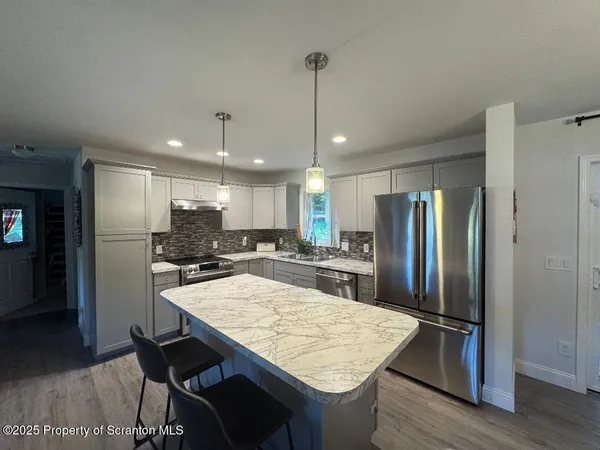 $375,000 | 720 Scott, Clarks Summit, PA 18411