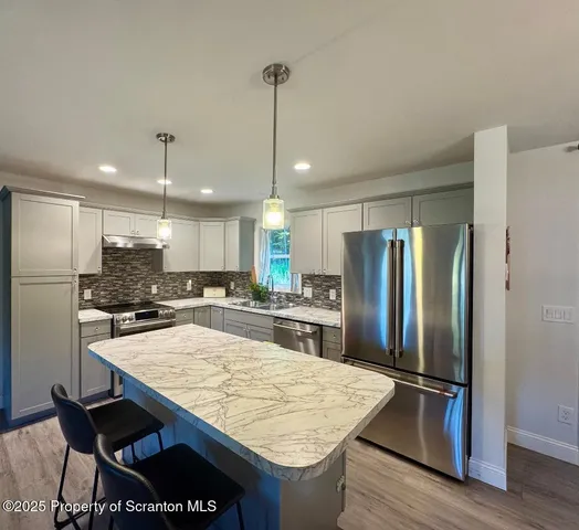 $405,000 | 720 Scott, Clarks Summit, PA 18411