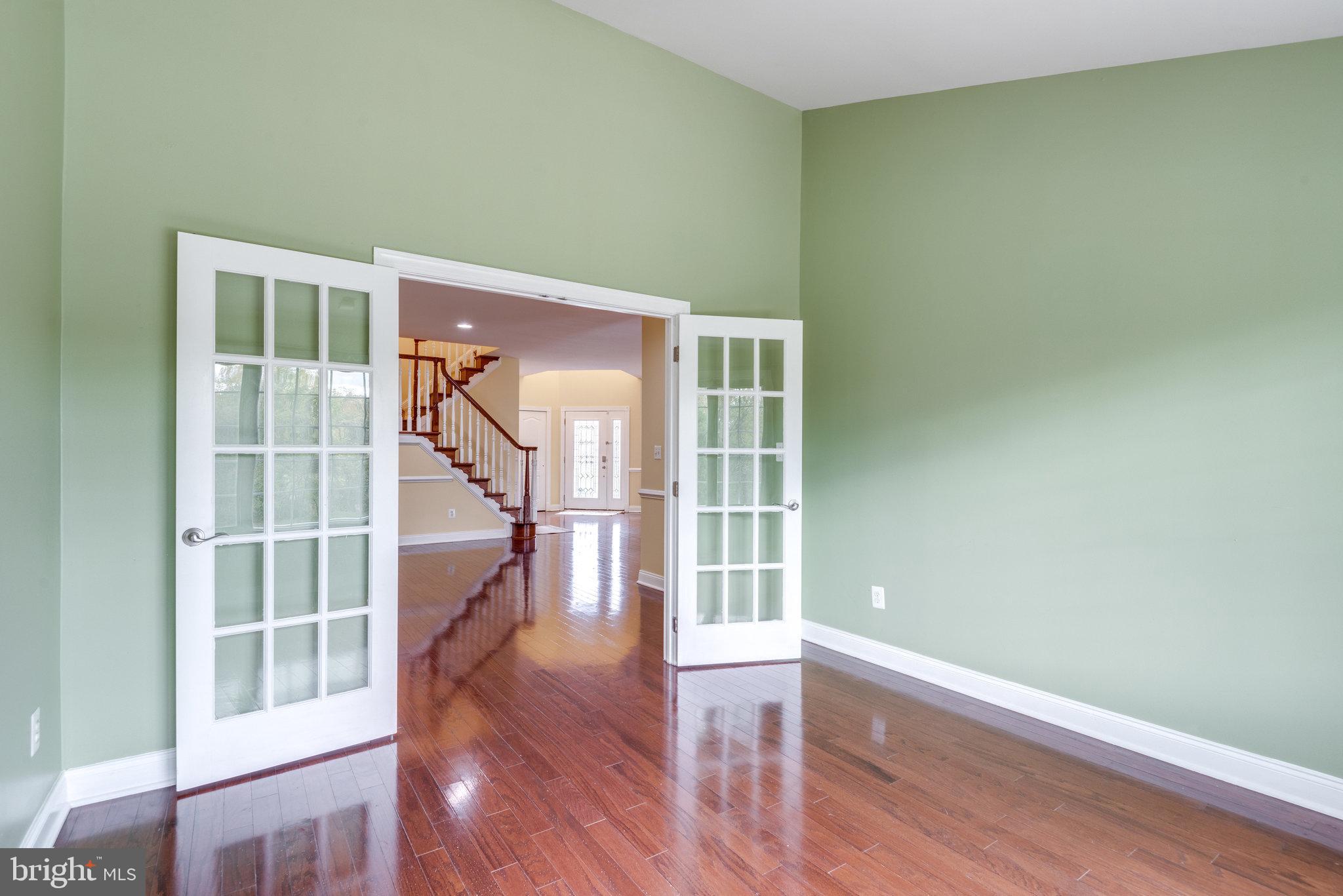 22913 North Brown Square Ashburn, VA 20148 - Photo 21 of 72