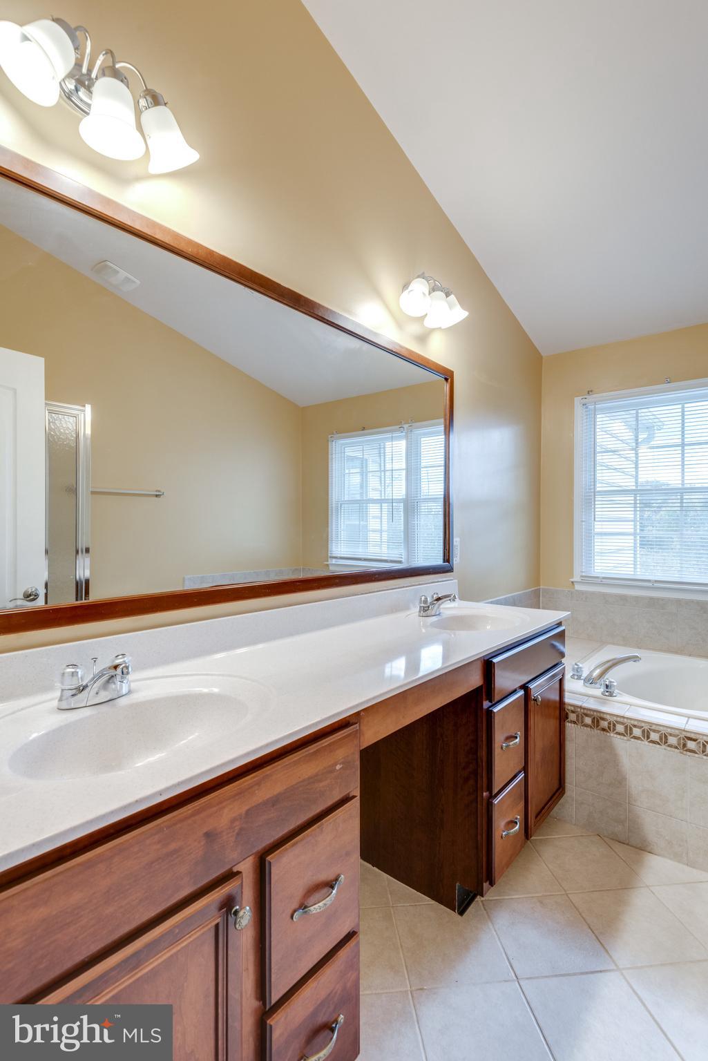 22913 North Brown Square Ashburn, VA 20148 - Photo 45 of 72