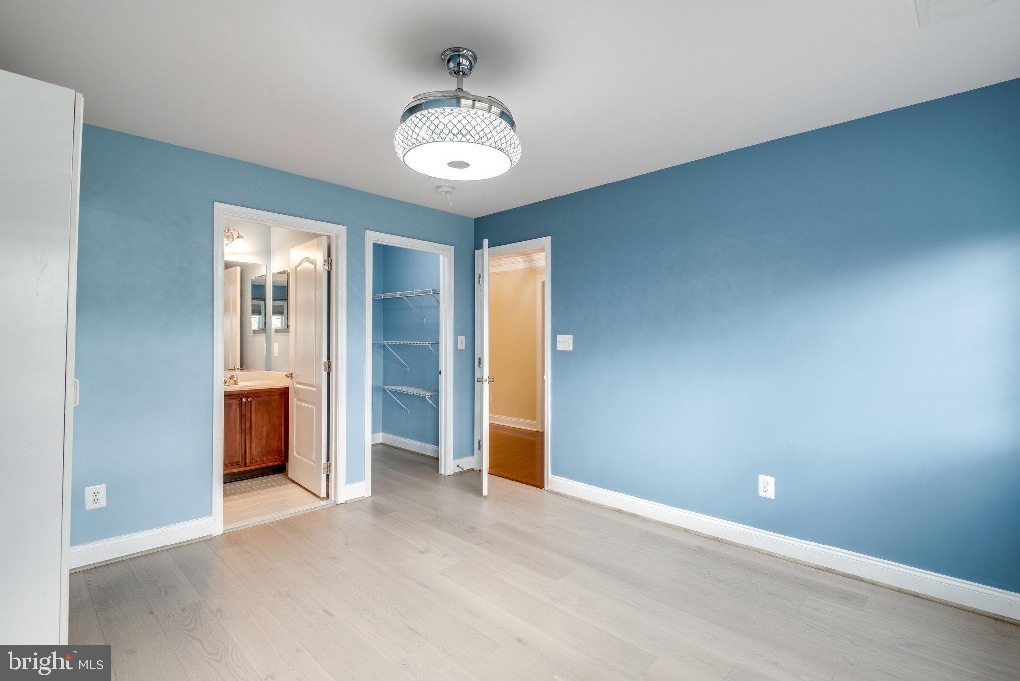 22913 North Brown Square Ashburn, VA 20148 - Photo 49 of 72