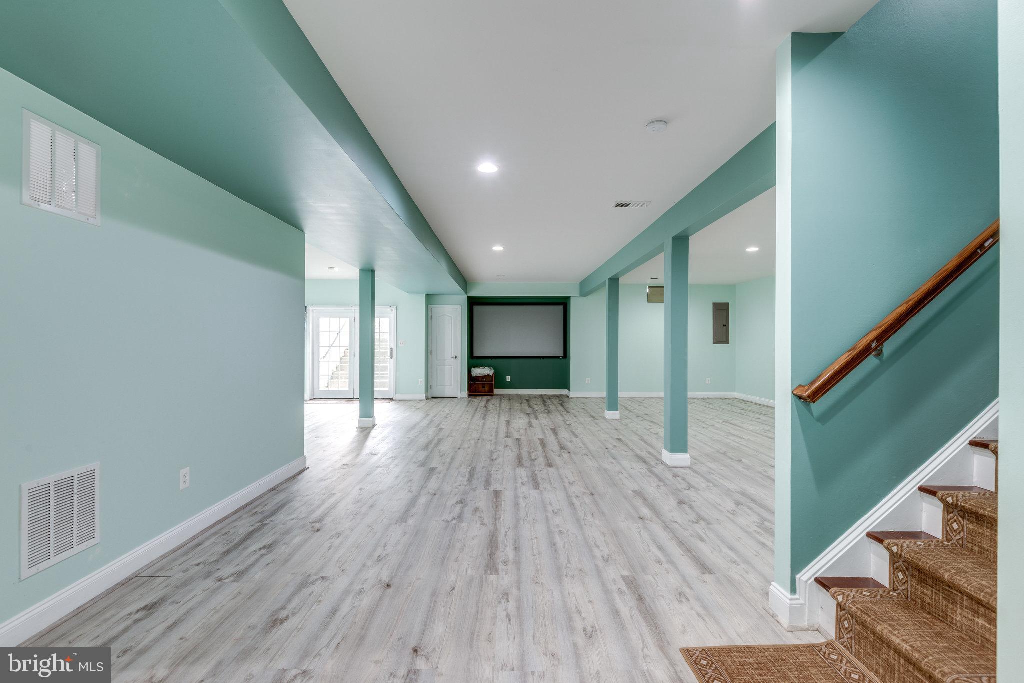 22913 North Brown Square Ashburn, VA 20148 - Photo 52 of 72