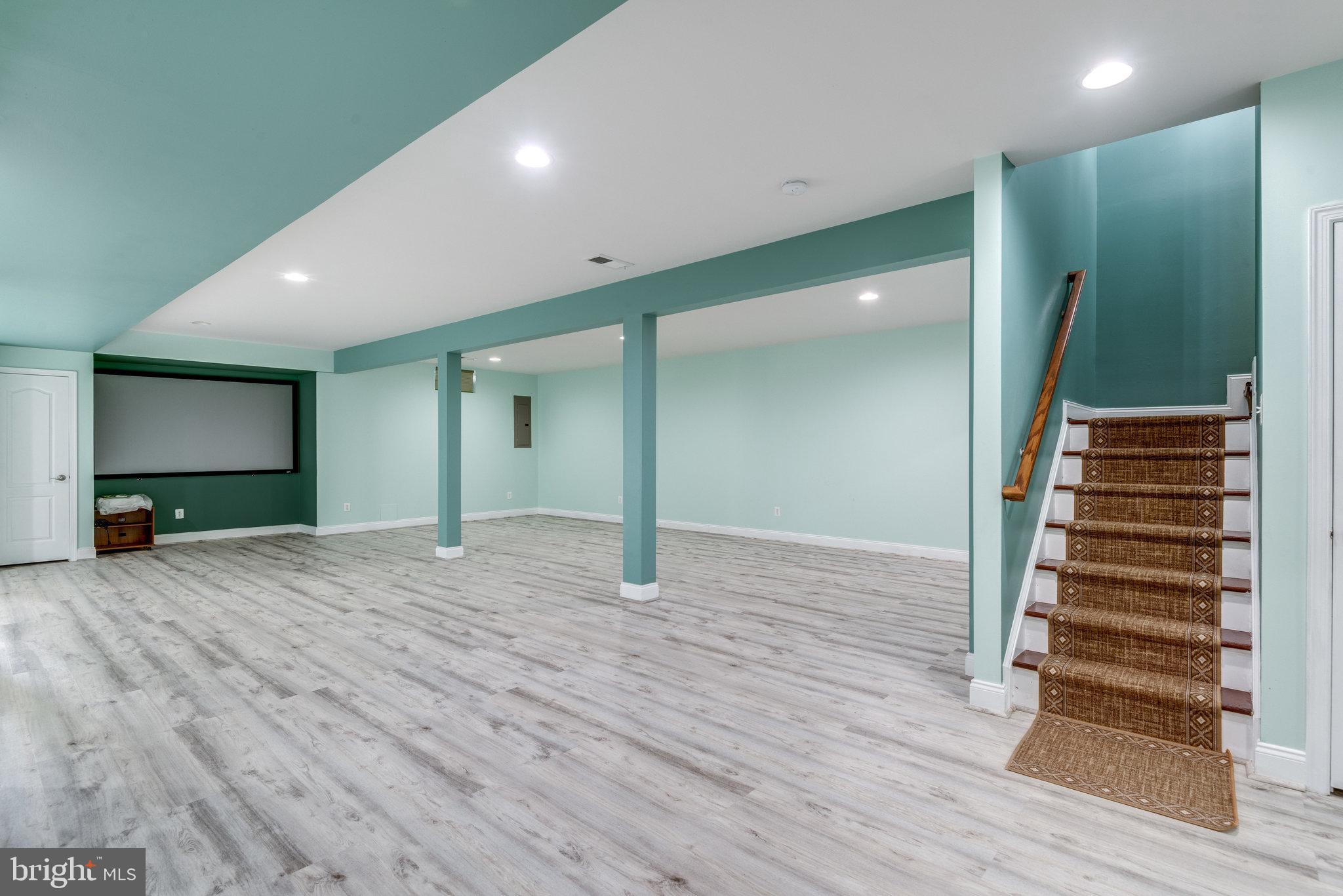 22913 North Brown Square Ashburn, VA 20148 - Photo 53 of 72