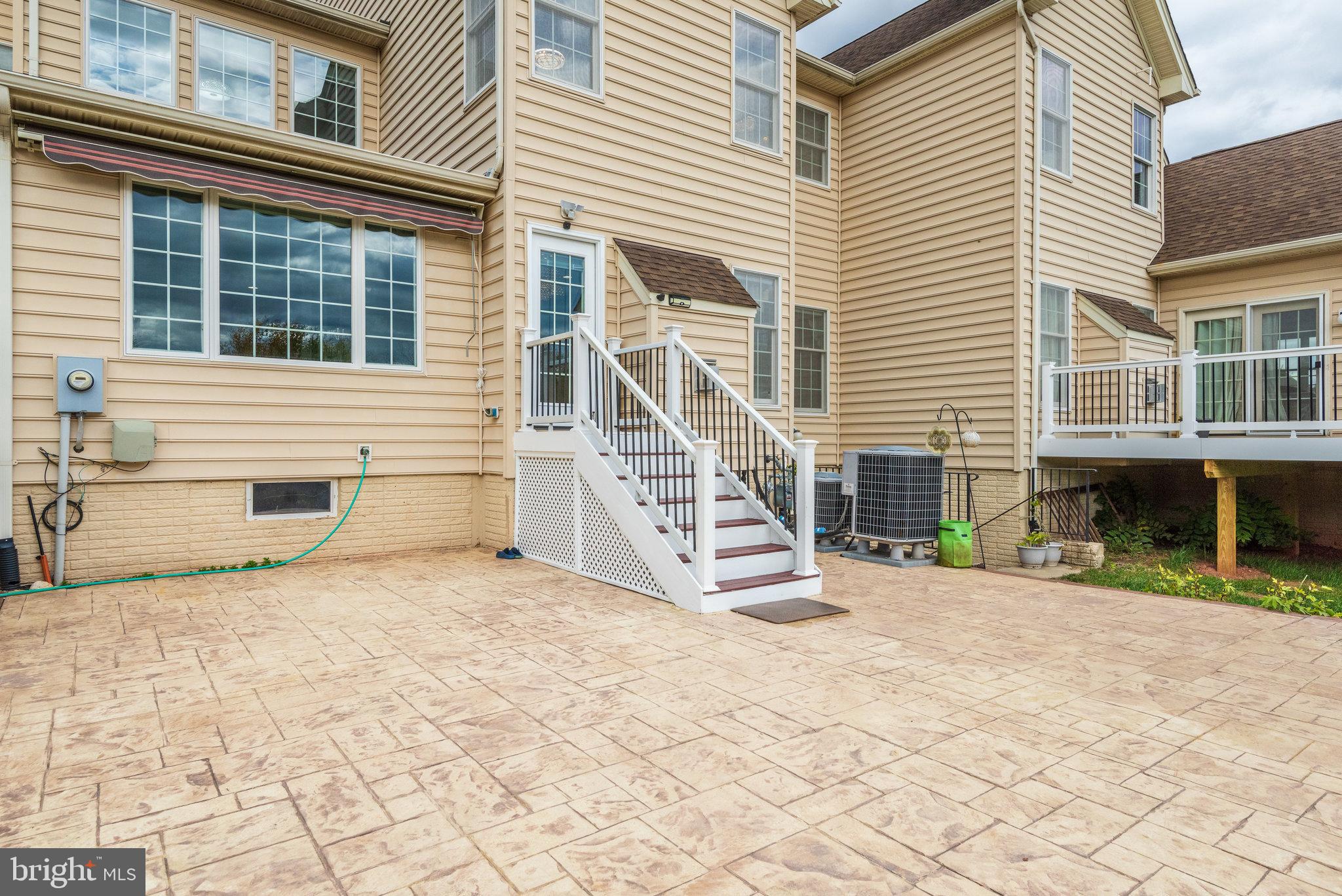 22913 North Brown Square Ashburn, VA 20148 - Photo 59 of 72