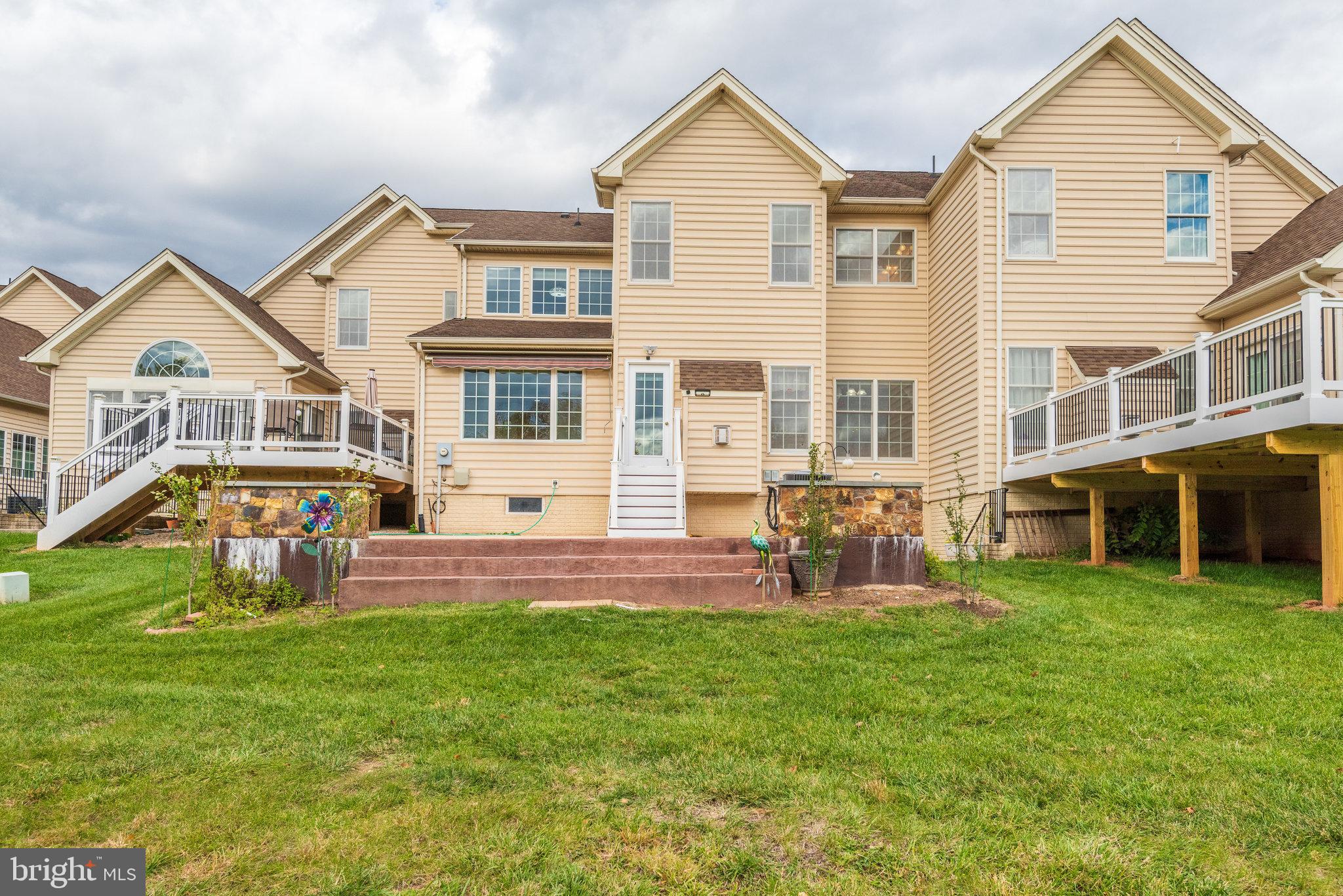 22913 North Brown Square Ashburn, VA 20148 - Photo 68 of 72