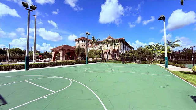 $1,310,000 | 9709 Blue Isle Bay, Parkland, FL 33076