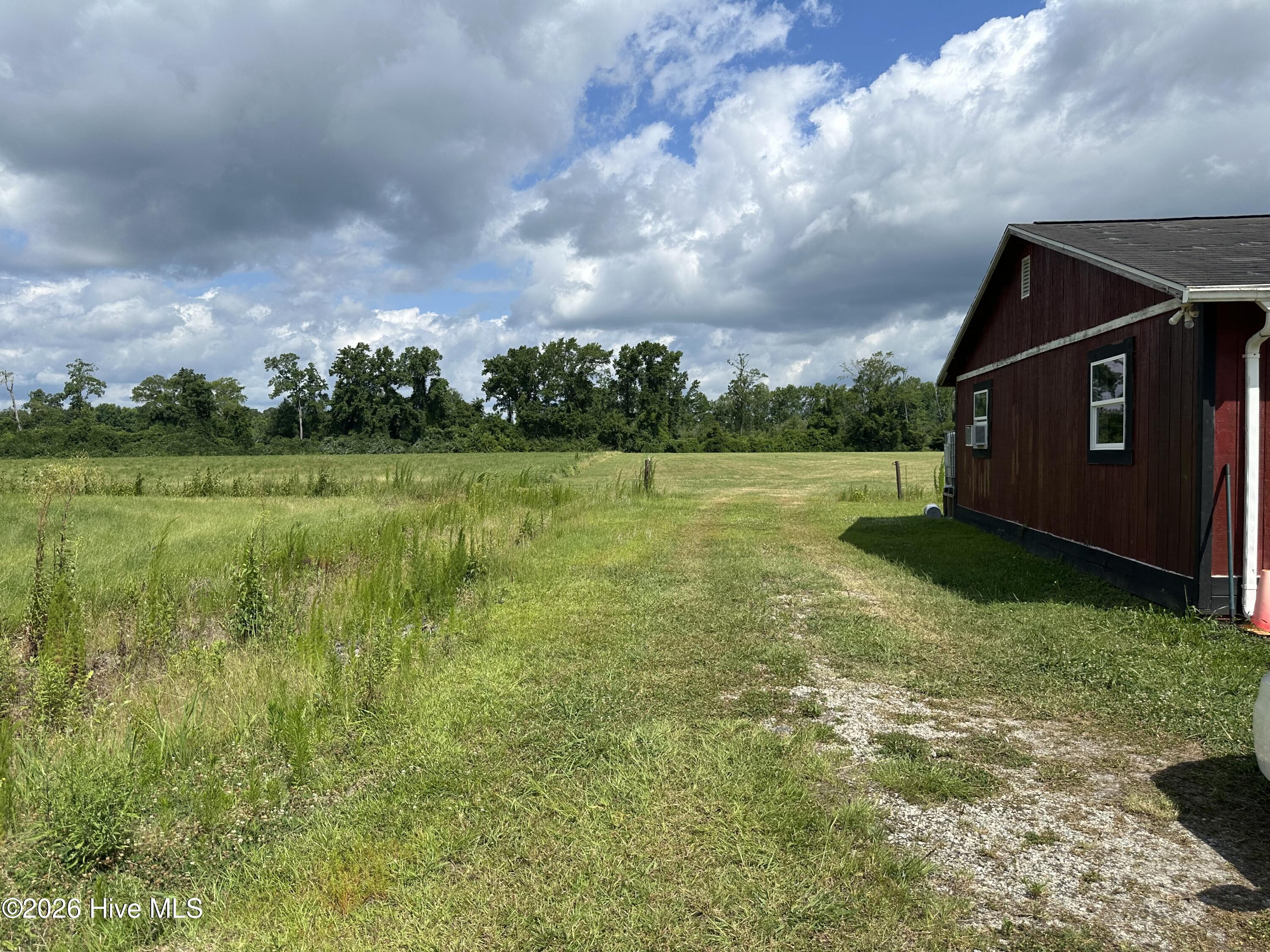 4750 Peacock Road Whiteville, NC 28472 - Photo 22 of 34