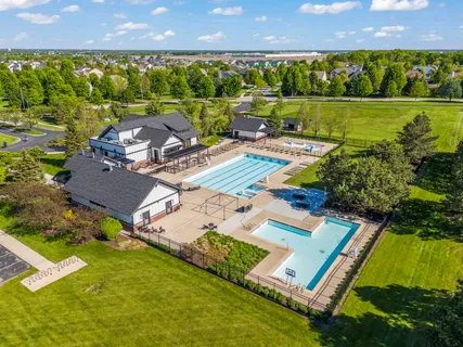$685,000 | 26407 Silverleaf Drive, Plainfield, IL 60585