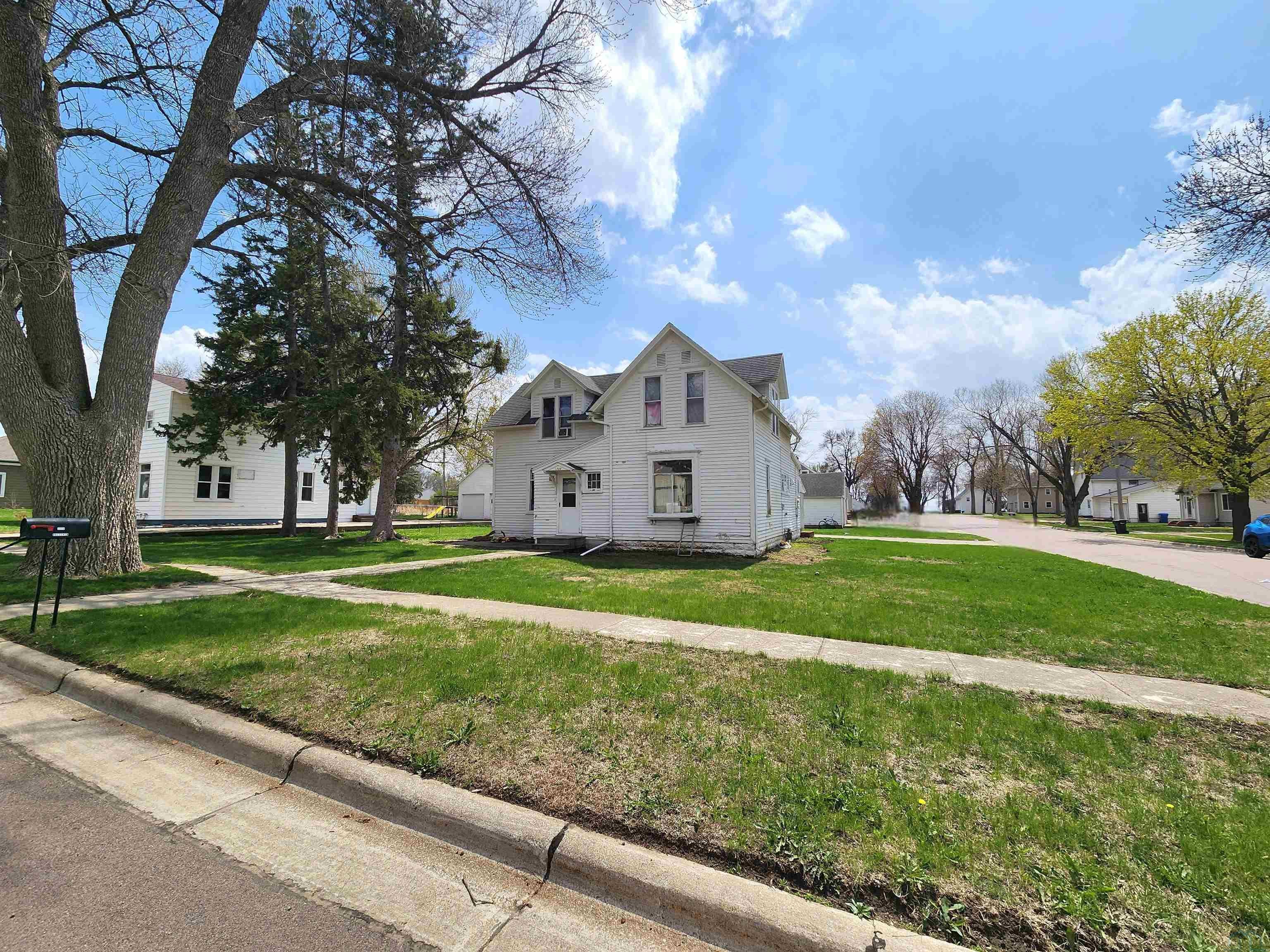 1304 3rd Street Hull, IA 51239 - Photo 41 of 44 Gallery Image 41