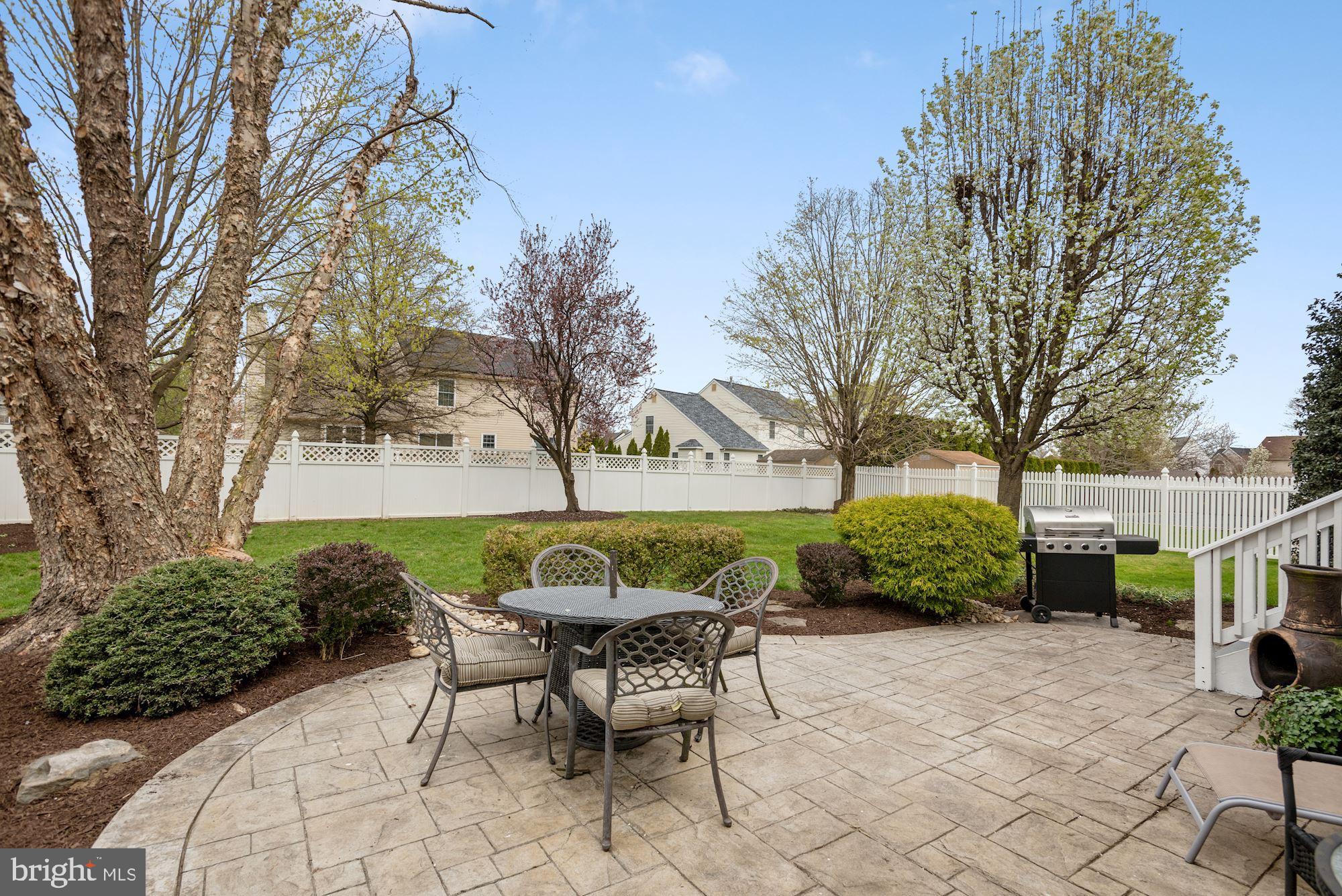 25 Thornhill Drive Lumberton, NJ 08048 - Photo 29 of 31 Back patio/beautiful fenced yard