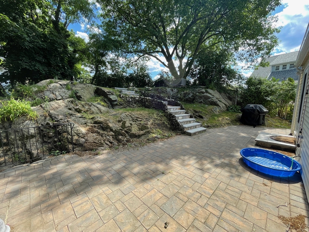 20 Oak Road Medford, MA 02155 - Photo 26 of 28