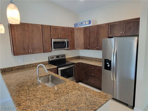 $1,150,000 | 1609-1611 Savona Parkway West, Cape Coral, FL 33914