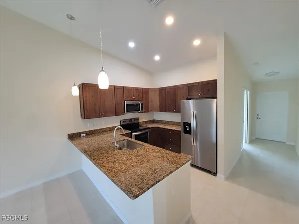 $1,150,000 | 1609-1611 Savona Parkway West, Cape Coral, FL 33914