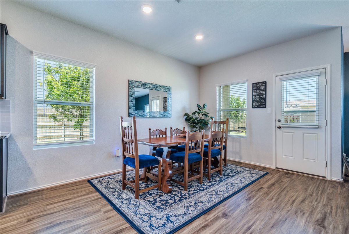 358 Jasper Trail Buda, TX 78610 - Photo 11 of 35