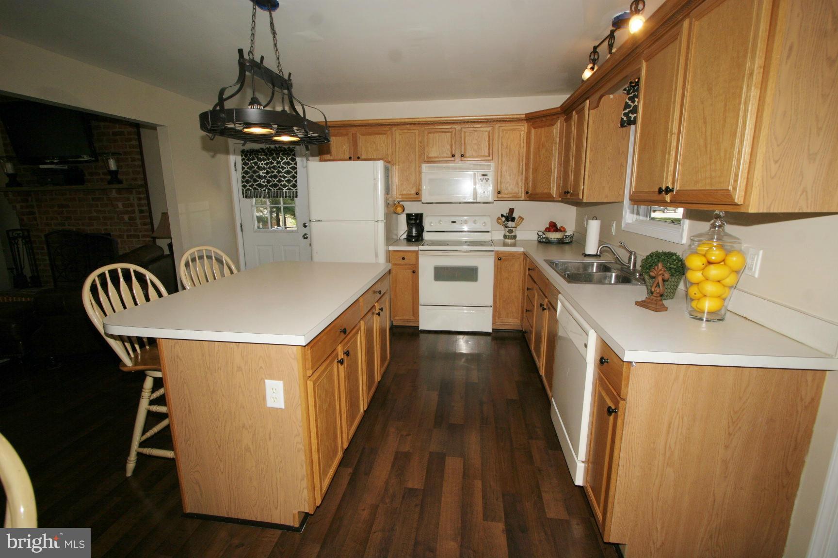 13143 Resh Road Hagerstown, MD 21740 - Photo 4 of 24 Kitchen