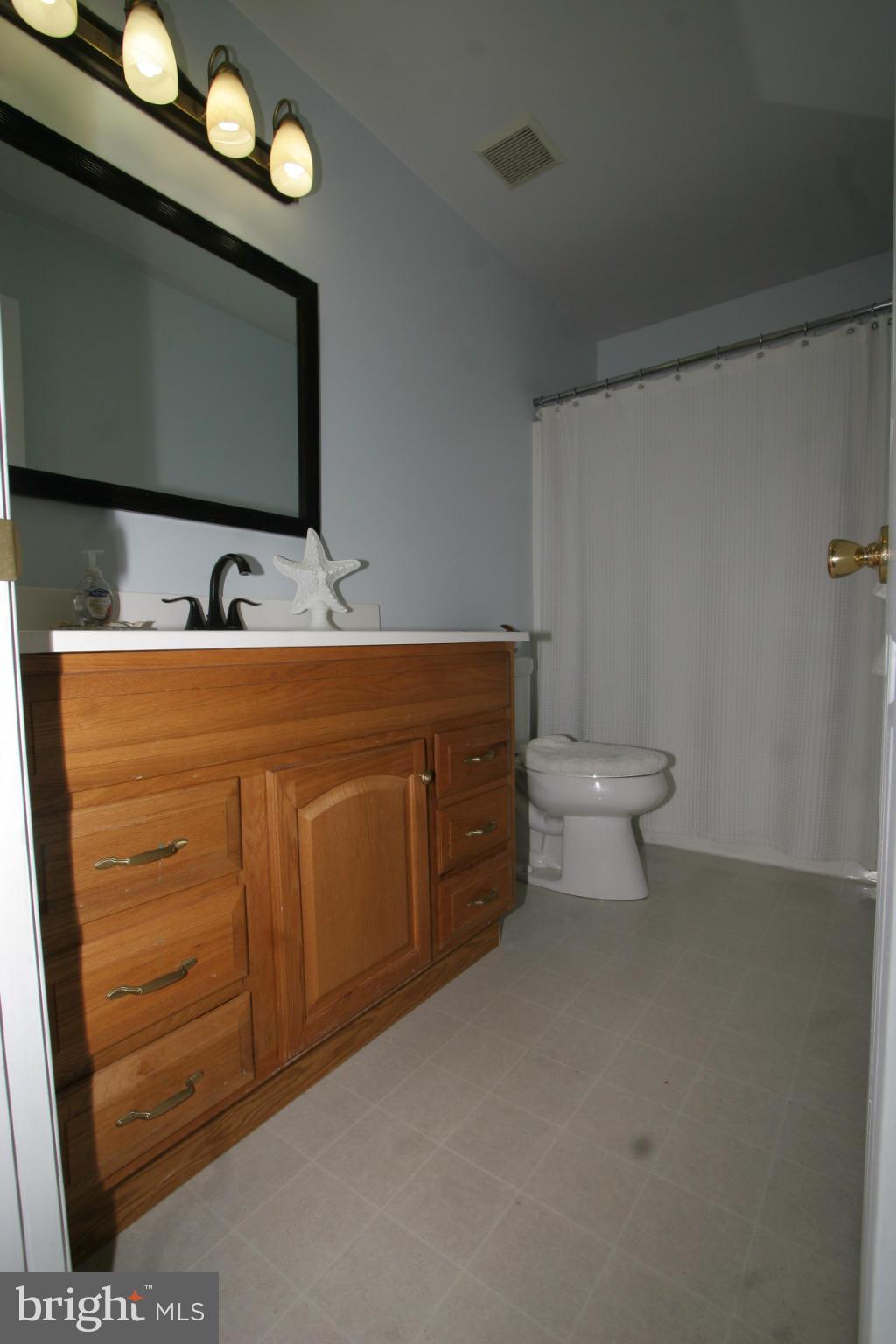 13143 Resh Road Hagerstown, MD 21740 - Photo 9 of 24 Bath