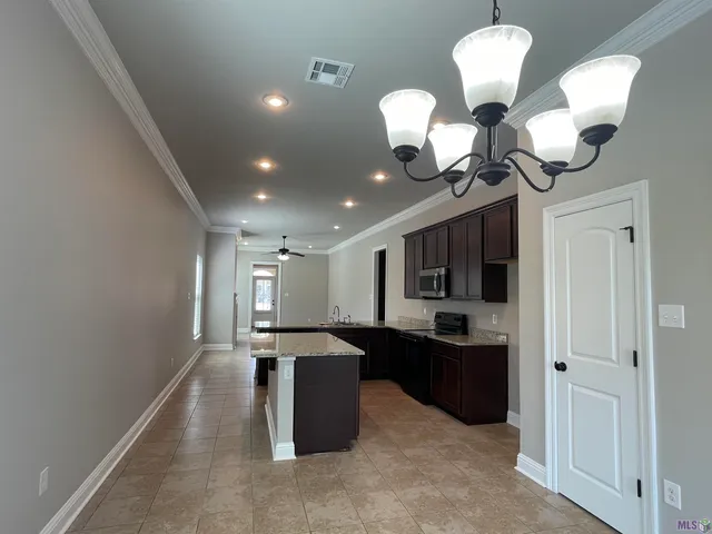 $2,050 | 16276 Timberstone Drive, Prairieville, LA 70769