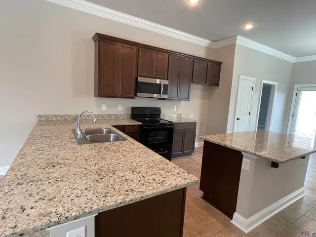 $2,050 | 16276 Timberstone Drive, Prairieville, LA 70769