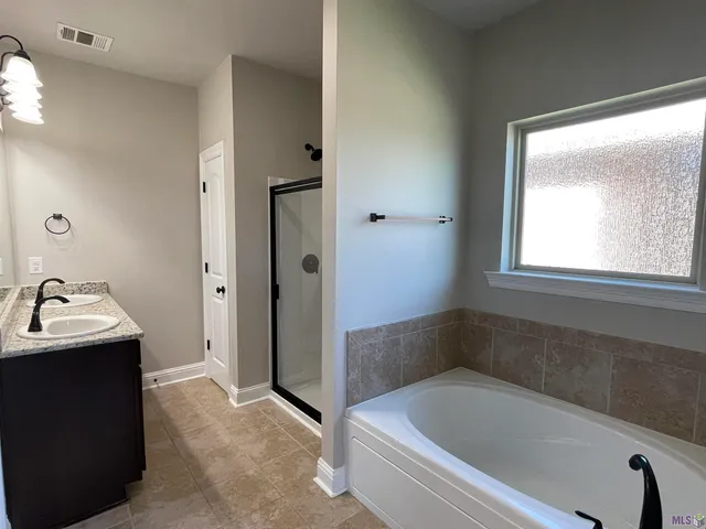 $2,050 | 16276 Timberstone Drive, Prairieville, LA 70769