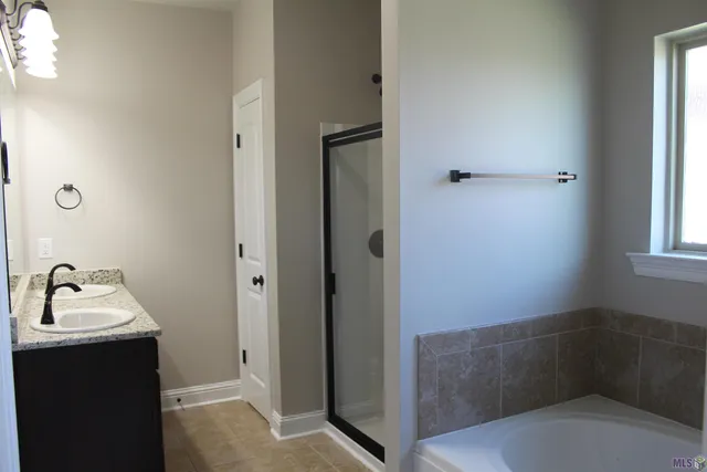 $2,050 | 16276 Timberstone Drive, Prairieville, LA 70769