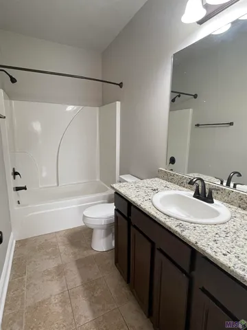 $2,050 | 16276 Timberstone Drive, Prairieville, LA 70769