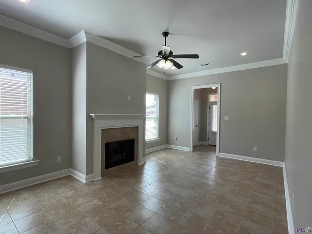 $2,050 | 16276 Timberstone Drive, Prairieville, LA 70769