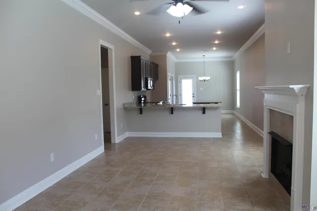 $2,050 | 16276 Timberstone Drive, Prairieville, LA 70769