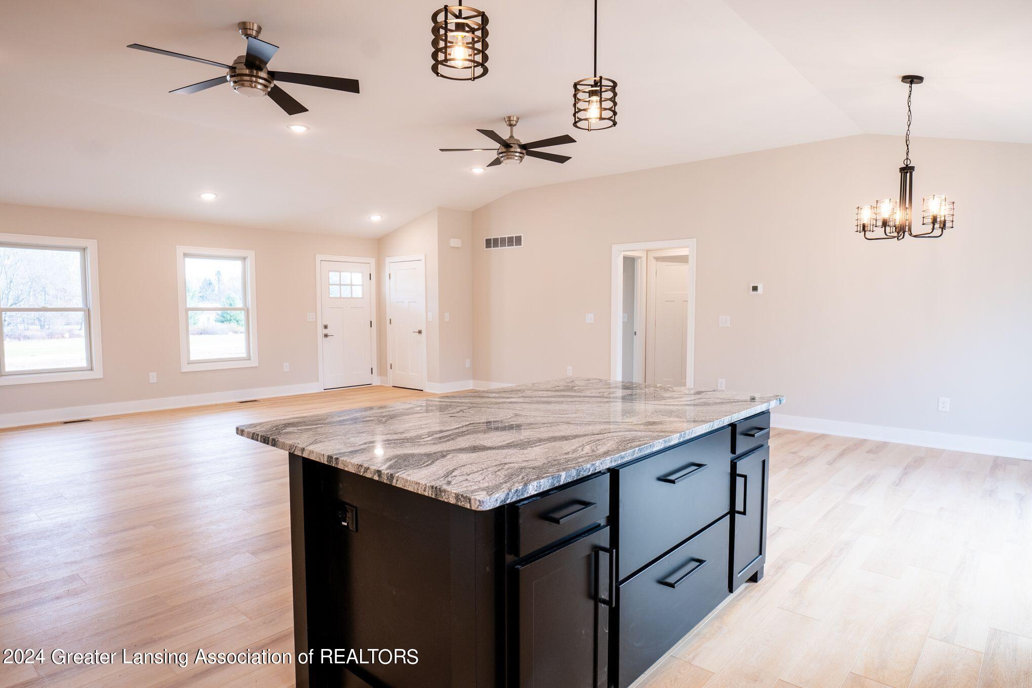 4117 Morton Road Stockbridge, MI 49285 - Photo 8 of 29 Kitchen/Dining