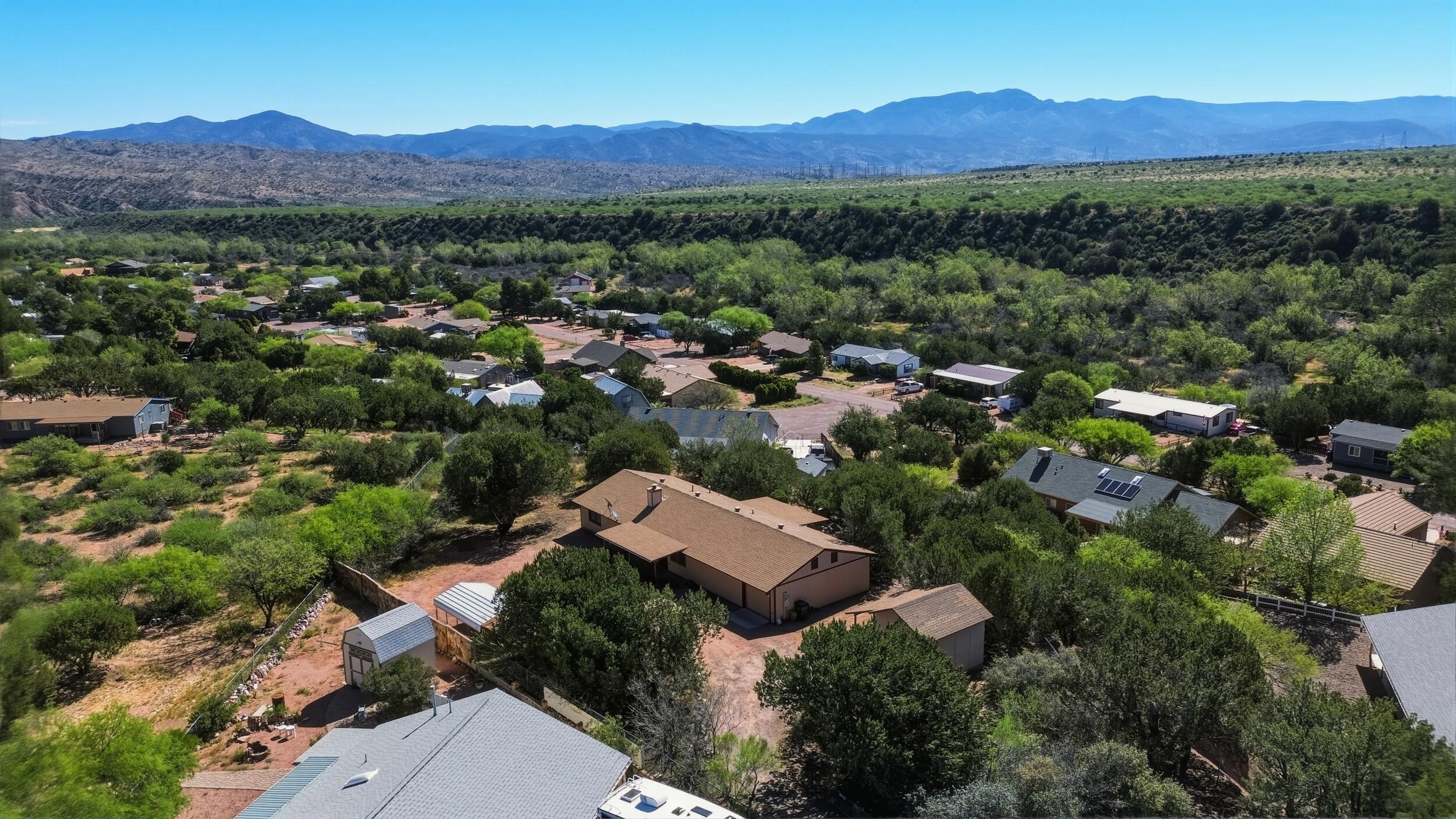 198 Lucky Lane Payson, AZ 85541 - Photo 28 of 31 an aerial view of a and mountain view