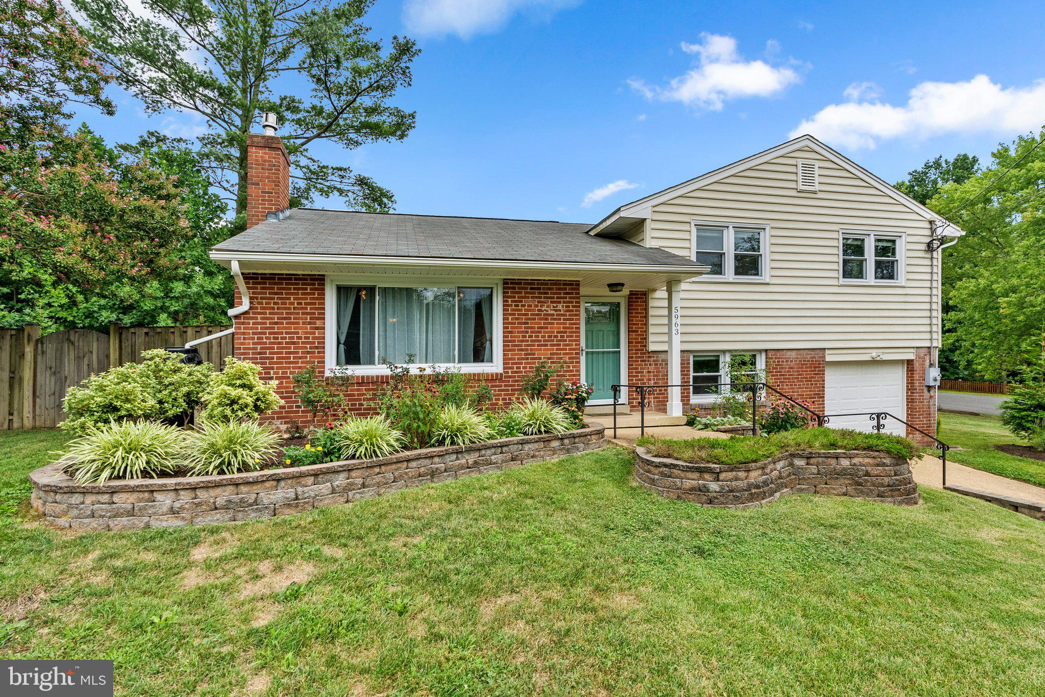 5963 Kedron Street Springfield, VA 22150 - Photo 1 of 30