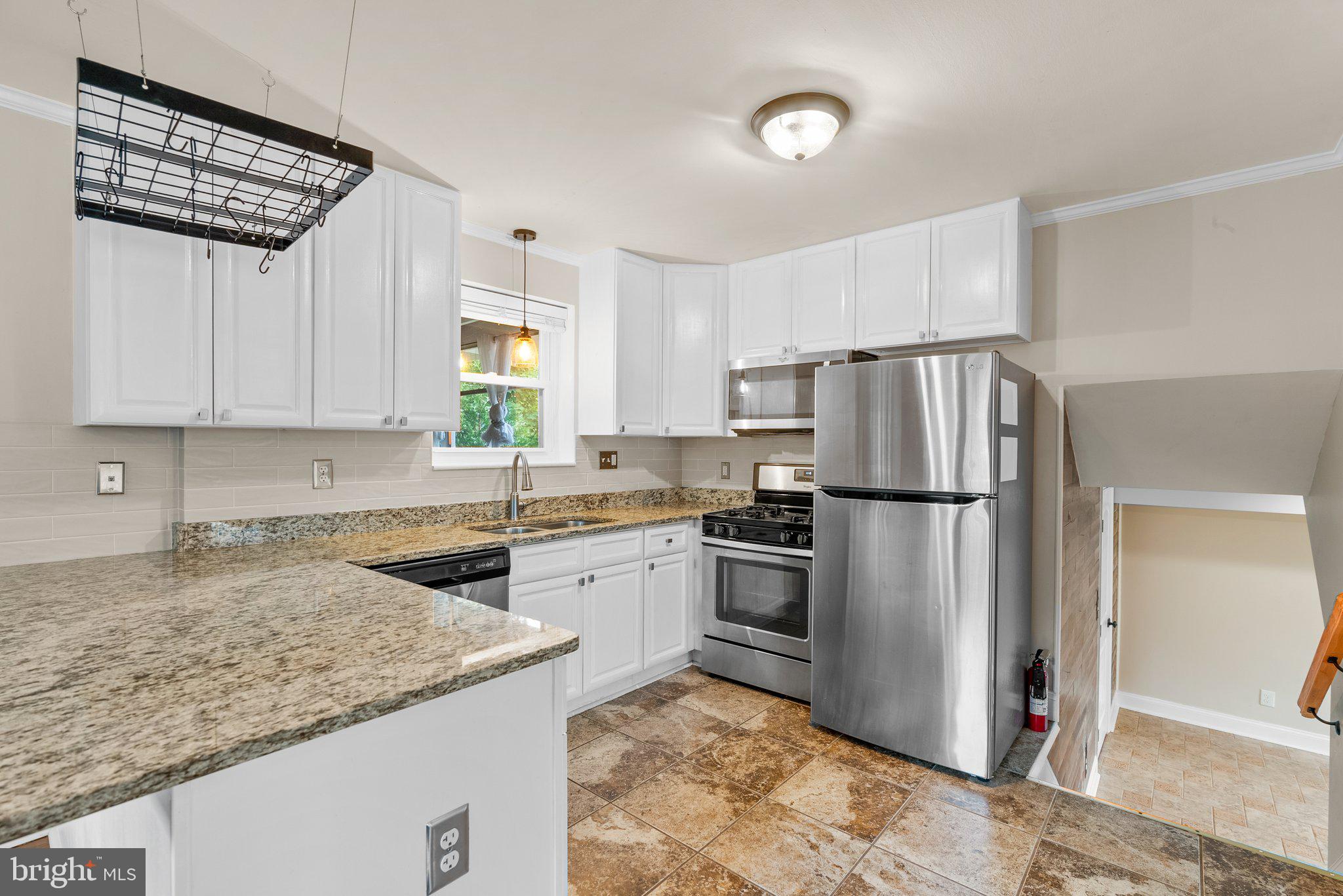 5963 Kedron Street Springfield, VA 22150 - Photo 12 of 30