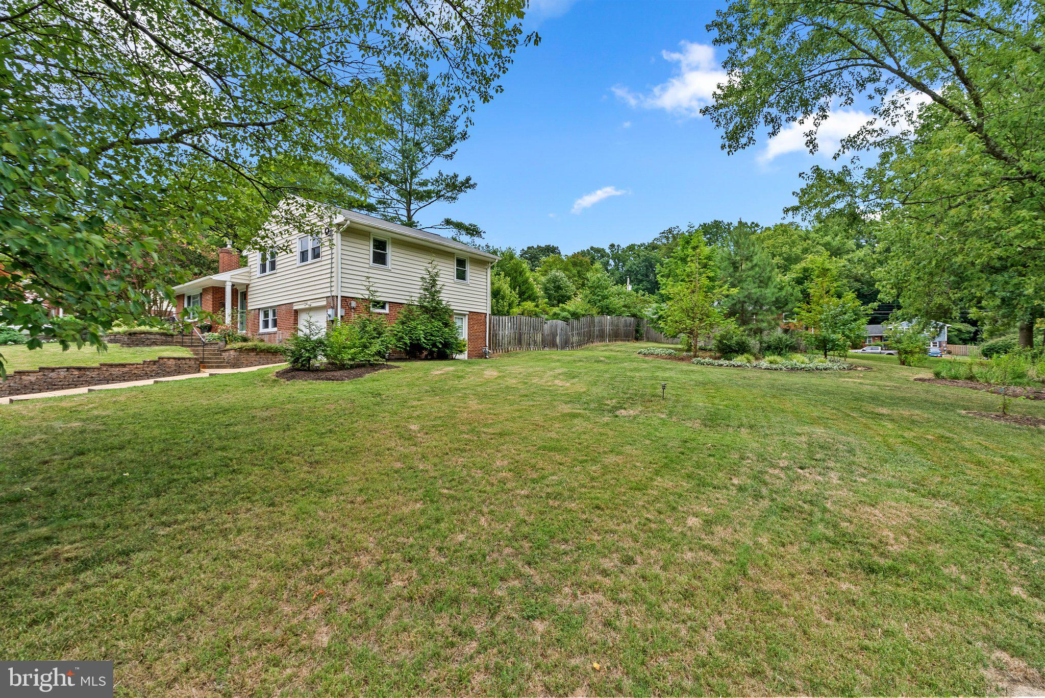 5963 Kedron Street Springfield, VA 22150 - Photo 3 of 30