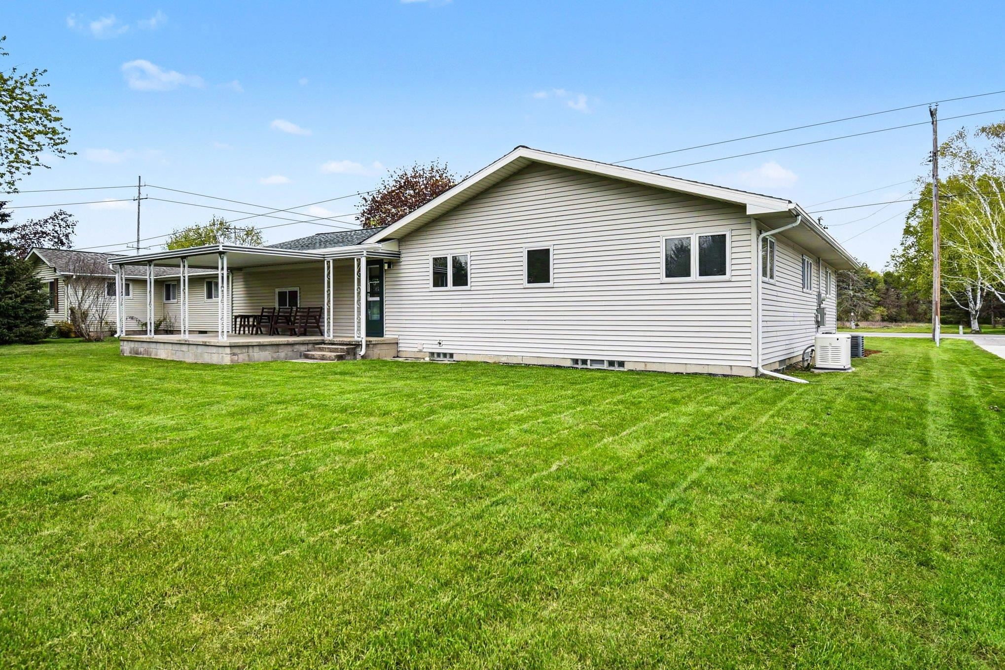 310 South Lincoln Road Bay City, MI 48708 - Photo 32 of 35